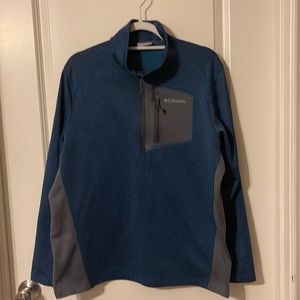 Columbia pullover 1/4 zip jacket. Small chest zip pocket. Size large